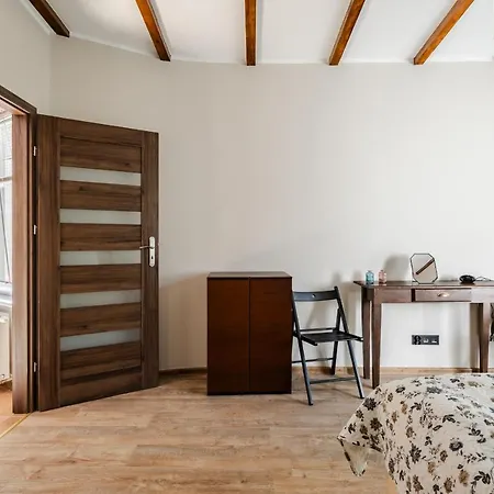 Very Berry Apartment *